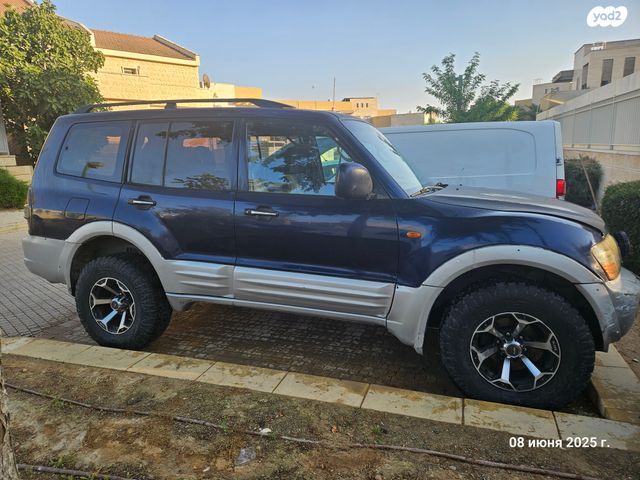 מודעת רכב מיצובישי פג'רו