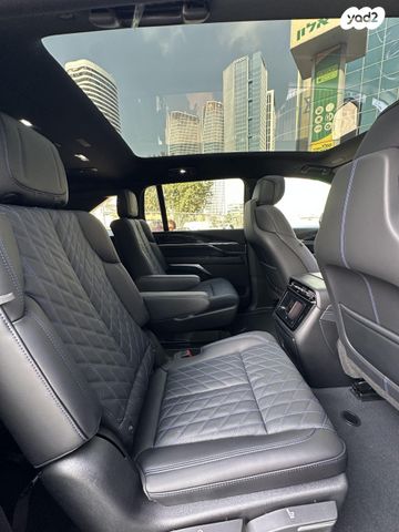 קאדילק אסקלייד