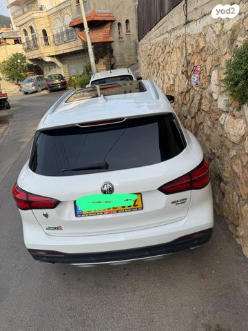 אם ג'י EHS PHEV