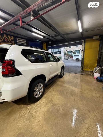 מודעת רכב טויוטה לנד קרוזר