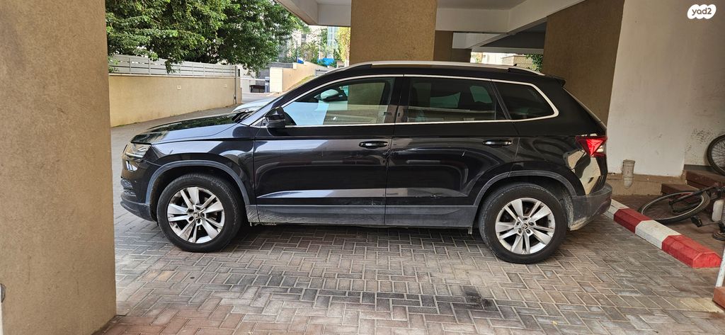 מודעת רכב סקודה קארוק