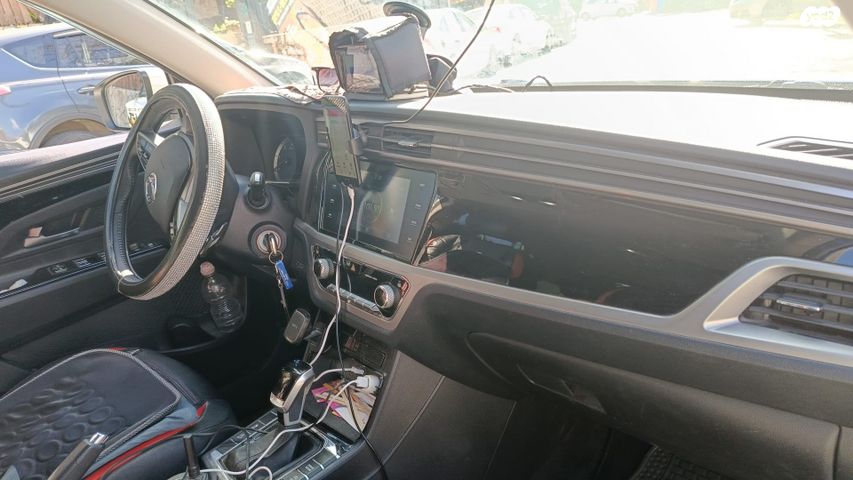 סאנגיונג קורנדו