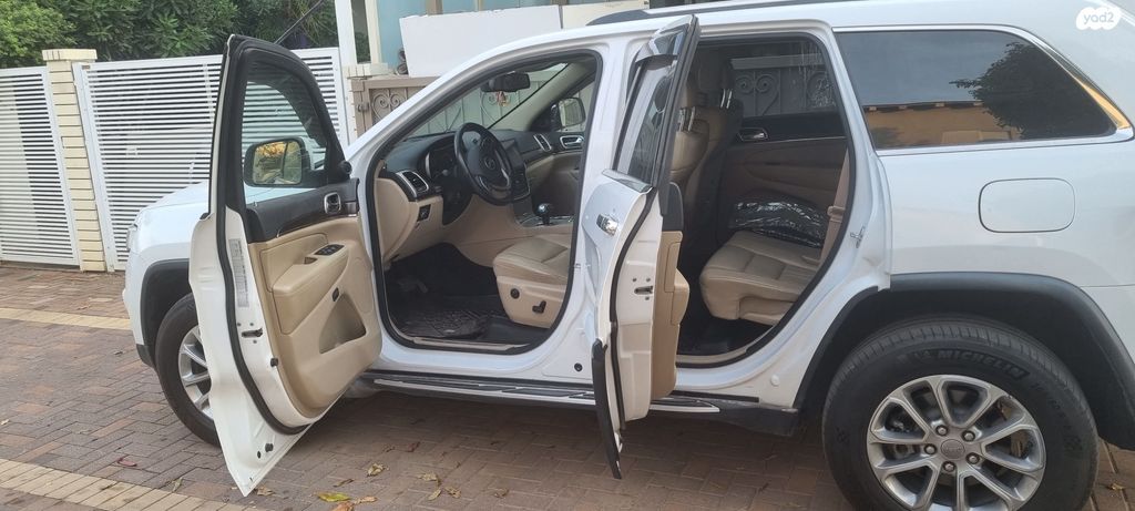 ג'יפ גרנד צ'ירוקי