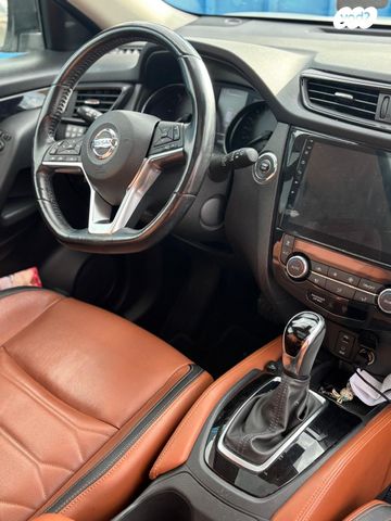 ניסאן אקס טרייל