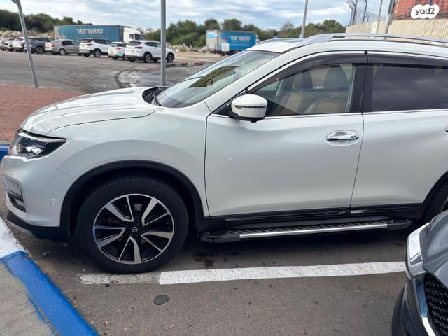 ניסאן אקס טרייל