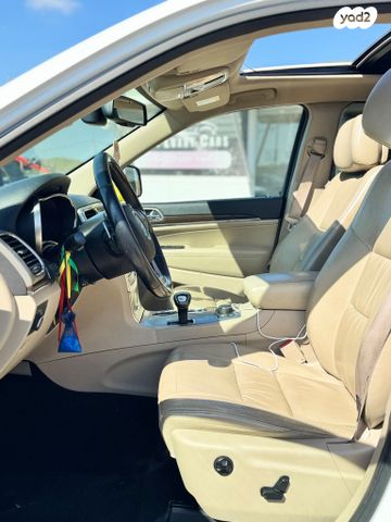 מודעת רכב ג'יפ גרנד צ'ירוקי 1