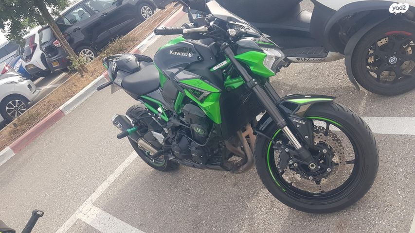 מודעת רכב קאוואסאקי Z900