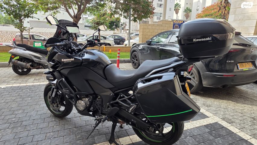 קאוואסאקי Versys 1000