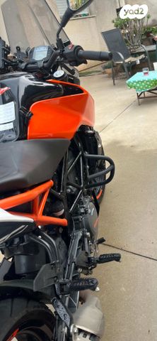 KTM Duke