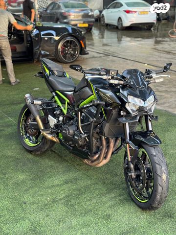 מודעת רכב קאוואסאקי Z900