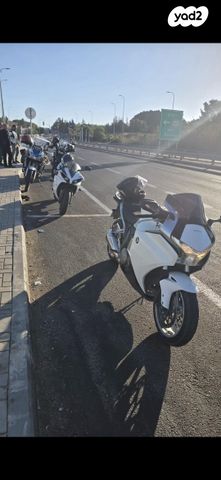 הונדה VFR1200F