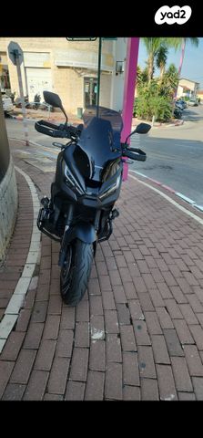 הונדה X-ADV750