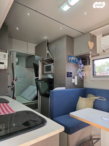 ממונע אוטוקראוון