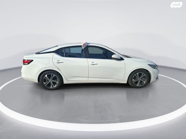 ניסאן סנטרה