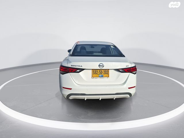 ניסאן סנטרה