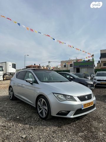 מודעת רכב סיאט לאון