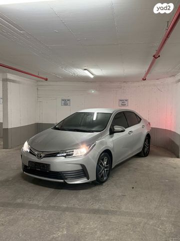 מודעת רכב טויוטה קורולה