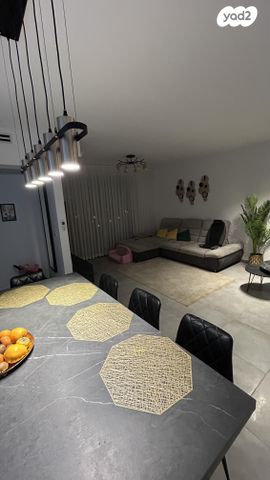 דירה, נעמי שמר 11, גלי ים, קרית ים