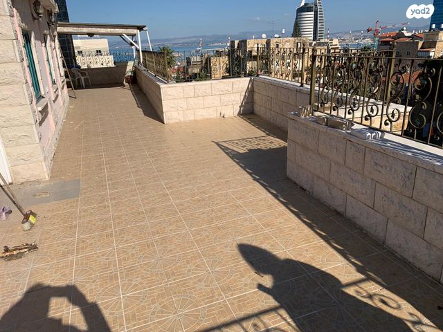 גג/ פנטהאוז, יבנה 1, הדר מרכז, חיפה