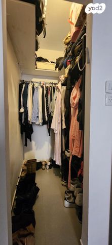 דירה, הרא"ה 53, שכונת הלל, רמת גן