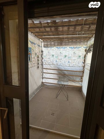 דירה, אהרון כהן 5, חומת שמואל, הר חומה, ירושלים