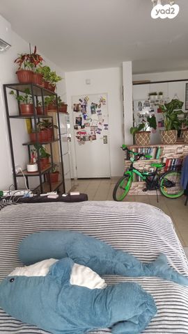 דירה, אהרון לובלין 26, גני אביב, לוד