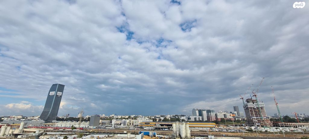 הרב אברמסקי 37