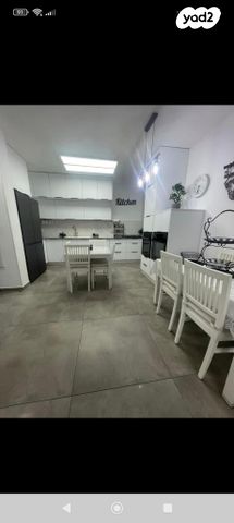 דירה, יצחק שמיר 7, נווה שרון / שער העיר, נתיבות