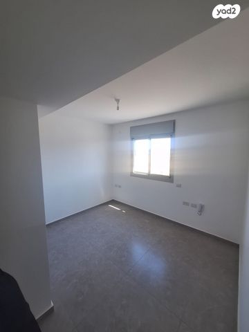 דירה, אהוד מנור 9, נאות אפק, אפקה, קרית ביאליק