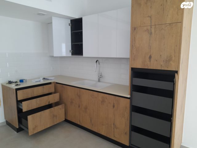 דירה, רפאל איתן 16, נאות שמיר, רמלה