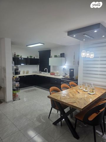 גג/ פנטהאוז, מחניים 4, הסיטי, אשקלון