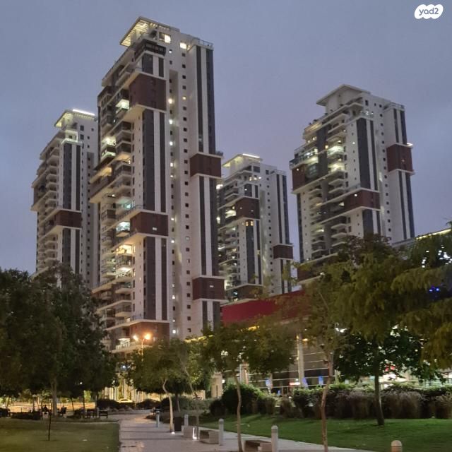 שדרות דוד טוביהו 121