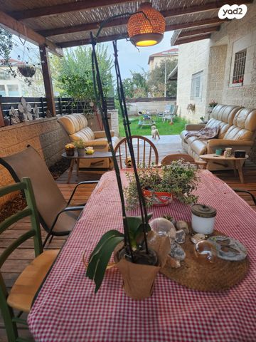 שדרות החושן 36