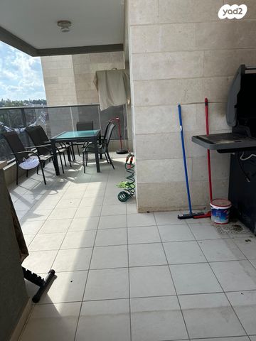 דירה, חזון אי"ש 14, רחובות הצעירה, רחובות