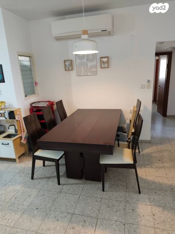 דירה, המעיין 11, כצנלסון, ראשון לציון