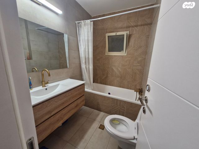 דירה, דרך לוד הירוקה 1, גני יער, לוד