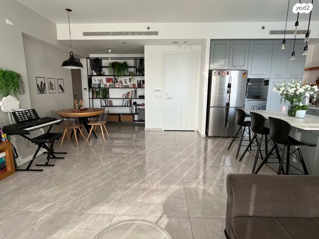 דירה, האלוף דוד מימון 9, קרית הלאום, ראשון לציון