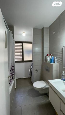 דירה, שדרות אבני החושן 15, כרמי גת, קרית גת