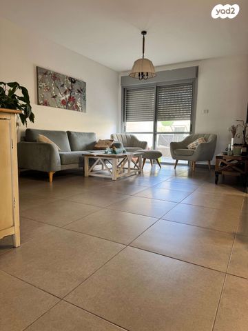 דירה, משה קהירי 11, רמות הרכס, באר שבע