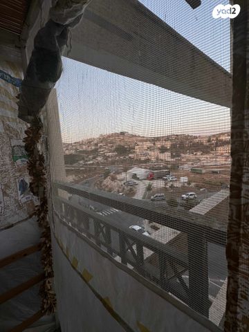 דירה, אהרון כהן 5, חומת שמואל, הר חומה, ירושלים