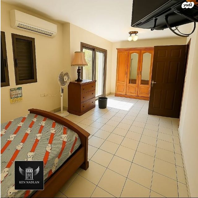 דו משפחתי, המושבה 13, שכונת האוצר, חדרה