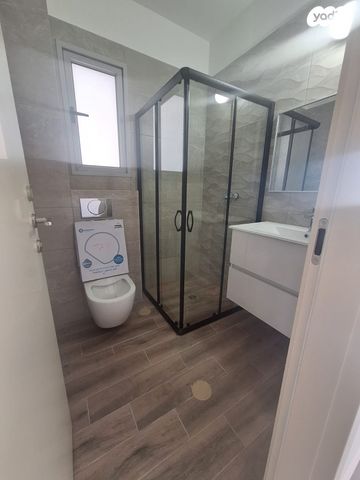 דירה, אהוד מנור 9, נאות אפק, אפקה, קרית ביאליק