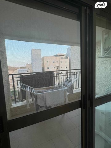 דירה, אהרון כהן 5, חומת שמואל, הר חומה, ירושלים