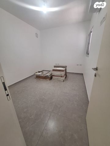 דירה, אהוד מנור 9, נאות אפק, אפקה, קרית ביאליק