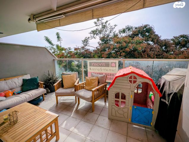 דירה, אוסטרובסקי 17, כפר סבא הירוקה, כפר סבא