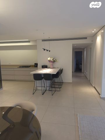 דירה, חושן 1, צמרות המושבה, באר יעקב