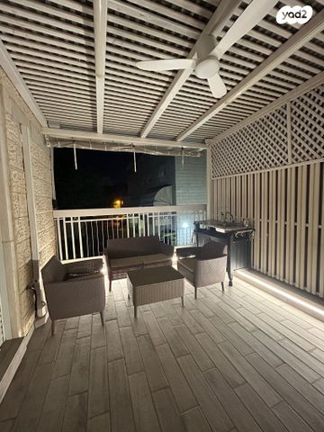 דירה, דוגית 14, קרית מנחם בגין, רמלה