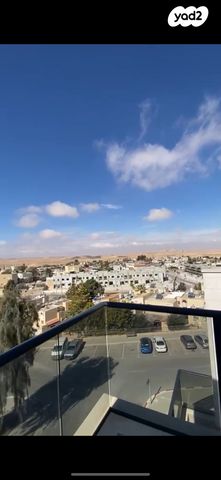 עין המערה 13