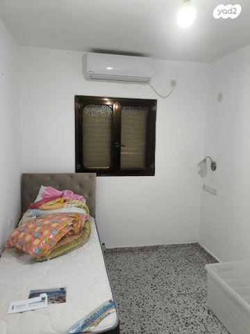 בית פרטי/ קוטג', רות 6, גבעת ציון, אשקלון