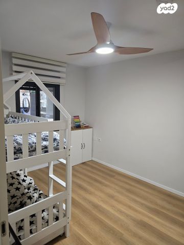 דירה, עליית הנוער 14, רמות, ירושלים